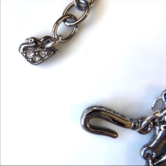 Swarovski Grey Crystal Necklace & Earrings - Picture 4 of 8